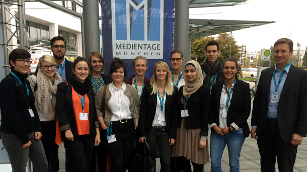 Forschung trifft Praxis: Exkursion zu den „Medientagen“ in München